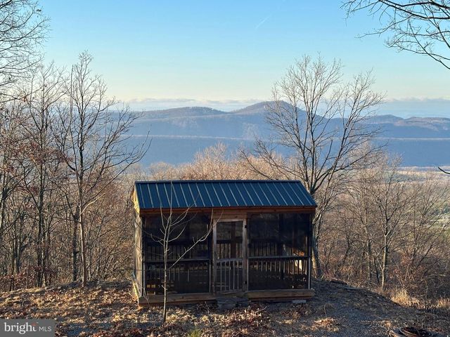 343 ASHTON WOODS, Moorefield, WV 26836