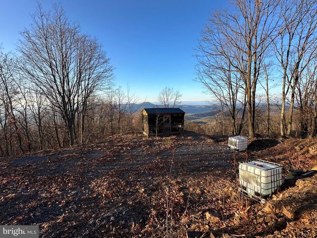 343 ASHTON WOODS, Moorefield, WV 26836