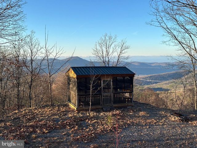 343 ASHTON WOODS, Moorefield, WV 26836