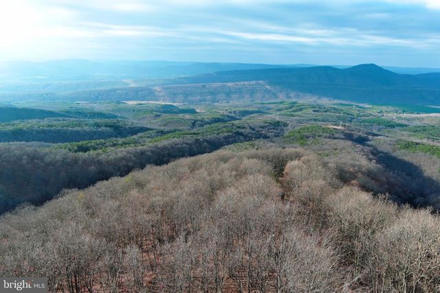 343 ASHTON WOODS, Moorefield, WV 26836