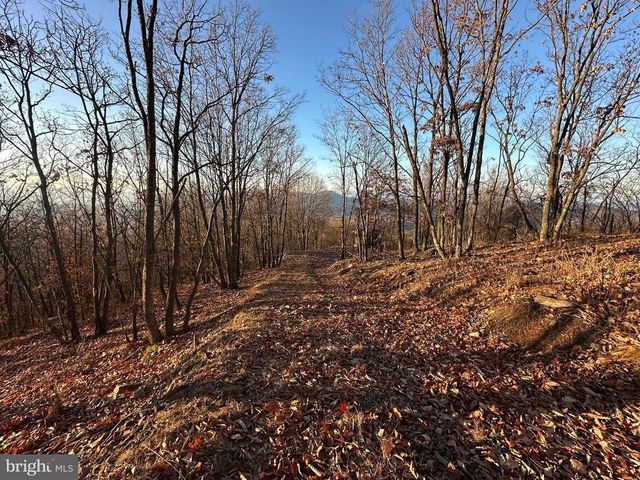 343 ASHTON WOODS, Moorefield, WV 26836