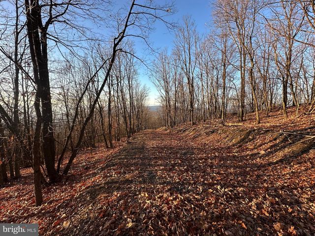 343 ASHTON WOODS, Moorefield, WV 26836