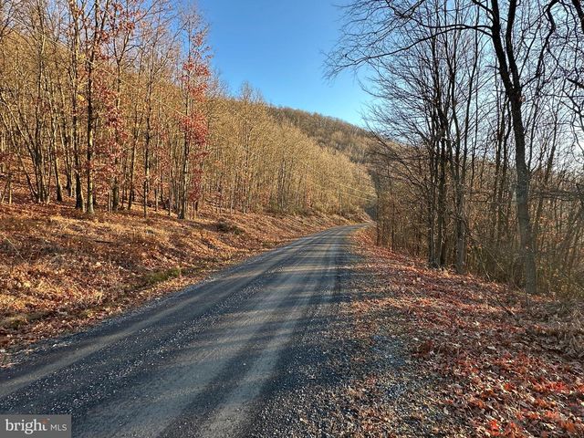 343 ASHTON WOODS, Moorefield, WV 26836