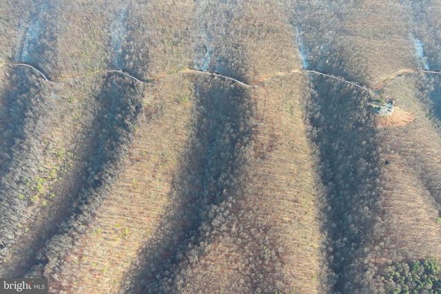 343 ASHTON WOODS, Moorefield, WV 26836