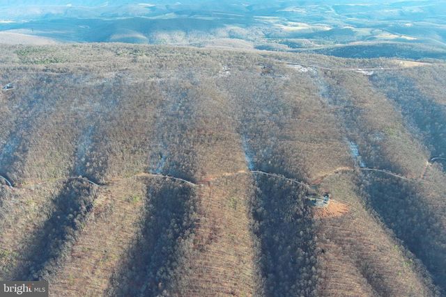 343 ASHTON WOODS, Moorefield, WV 26836