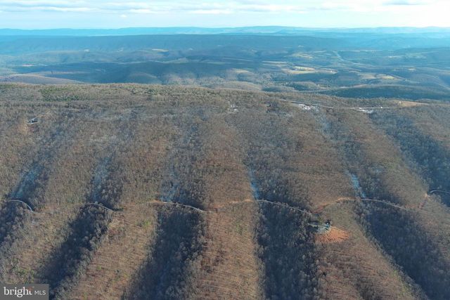 343 ASHTON WOODS, Moorefield, WV 26836