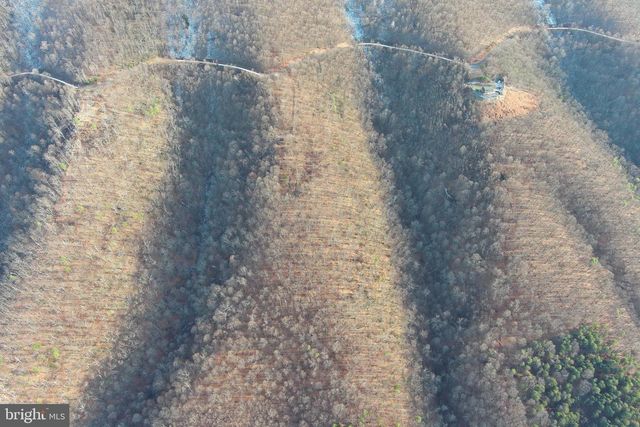 343 ASHTON WOODS, Moorefield, WV 26836