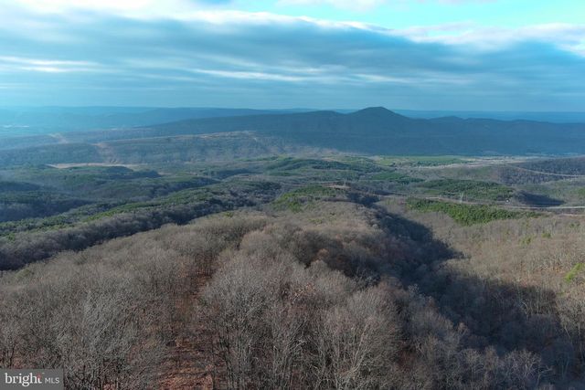 343 ASHTON WOODS, Moorefield, WV 26836