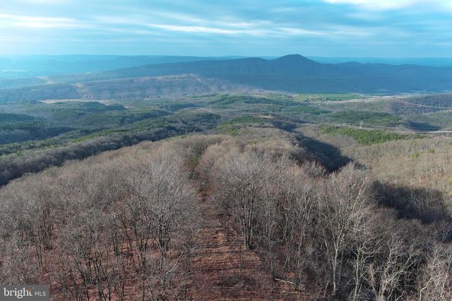 343 ASHTON WOODS, Moorefield, WV 26836