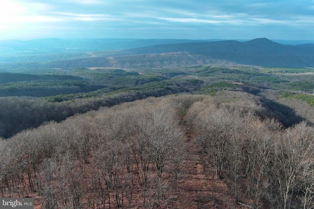 343 ASHTON WOODS, Moorefield, WV 26836