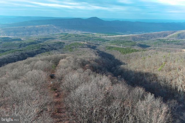 343 ASHTON WOODS, Moorefield, WV 26836