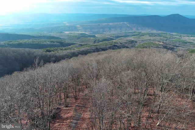 343 ASHTON WOODS, Moorefield, WV 26836