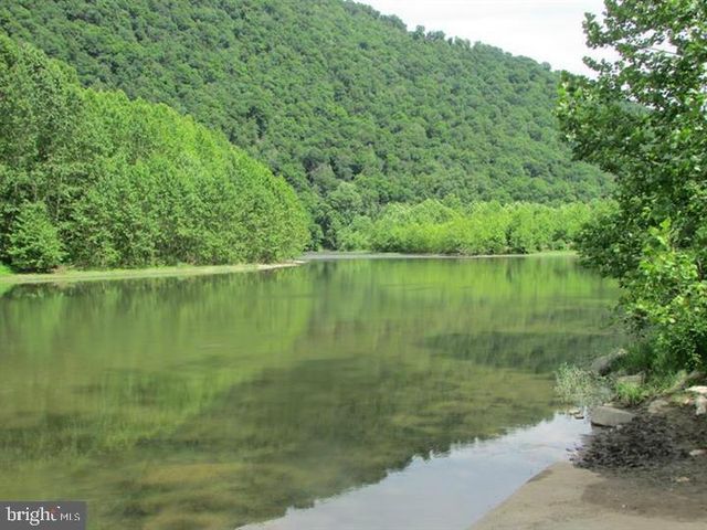 343 ASHTON WOODS, Moorefield, WV 26836