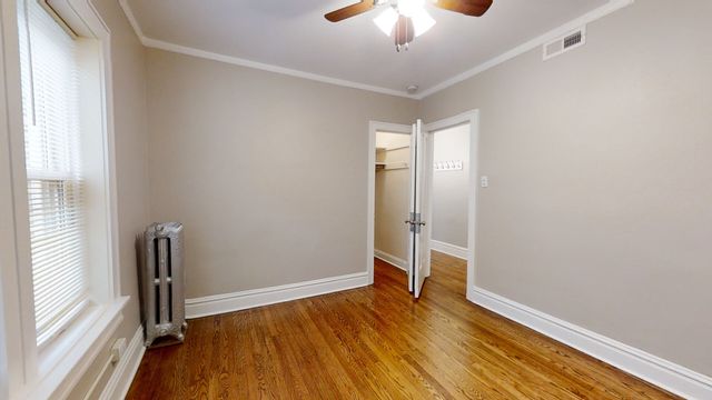 309 W Harrison Street 3E, Oak Park, IL 60304