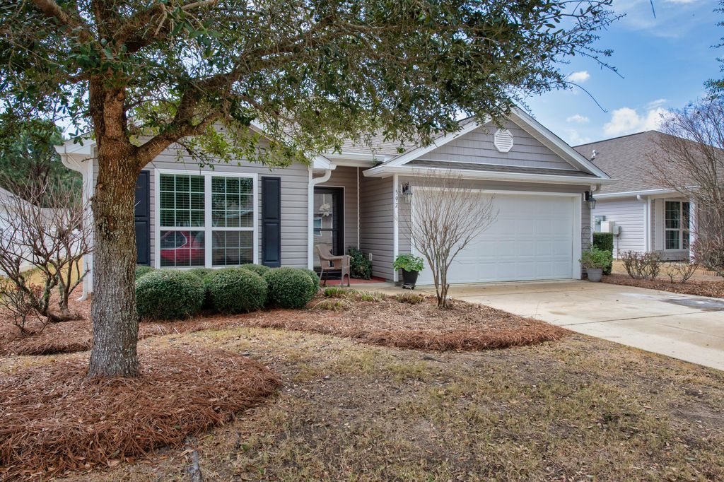 597 Fanny Ann Way, Freeport, FL 32439