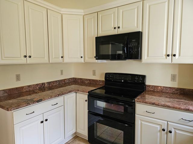 75 Punch Brook Road, Burlington, CT 06013