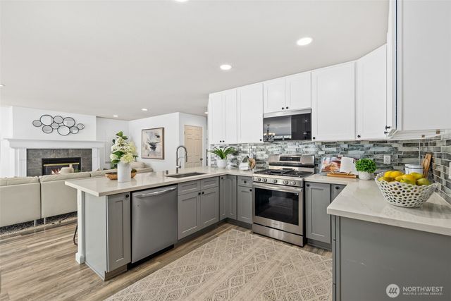 326 Lynnwood Avenue SE, Renton, WA 98056