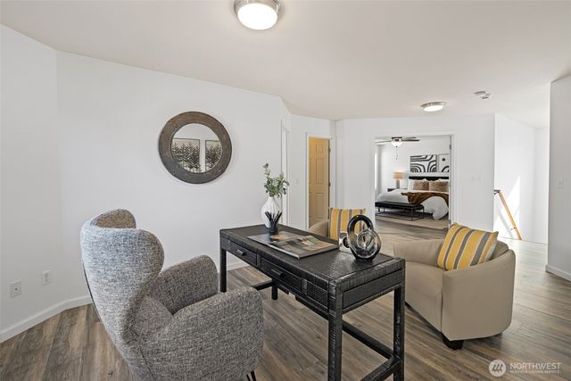 326 Lynnwood Avenue SE, Renton, WA 98056