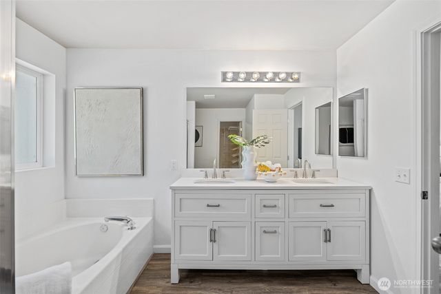 326 Lynnwood Avenue SE, Renton, WA 98056