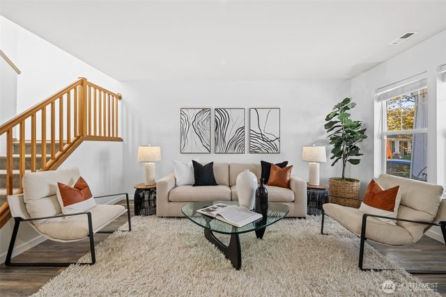 326 Lynnwood Avenue SE, Renton, WA 98056