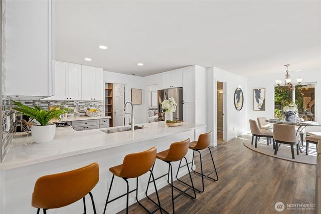 326 Lynnwood Avenue SE, Renton, WA 98056