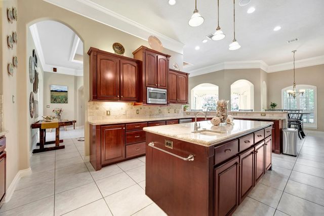 14330 Gemini Boulevard, Willis, TX 77318