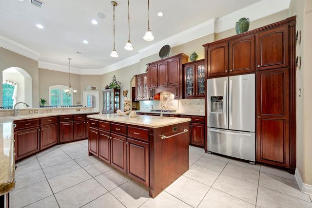 14330 Gemini Boulevard, Willis, TX 77318