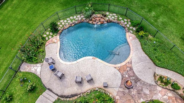 14330 Gemini Boulevard, Willis, TX 77318