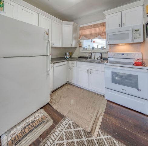 205 N Federal Highway B, Lake Worth Beach, FL 33460