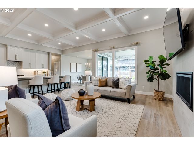 2082 GOLFVIEW Ct, Eugene, OR 97403