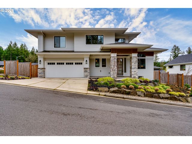 2082 GOLFVIEW Ct, Eugene, OR 97403