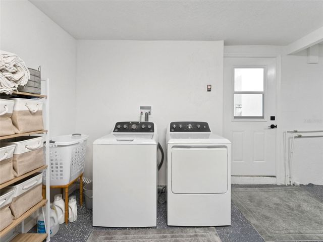 520 BAYWOOD DRIVE S, Dunedin, FL 34698