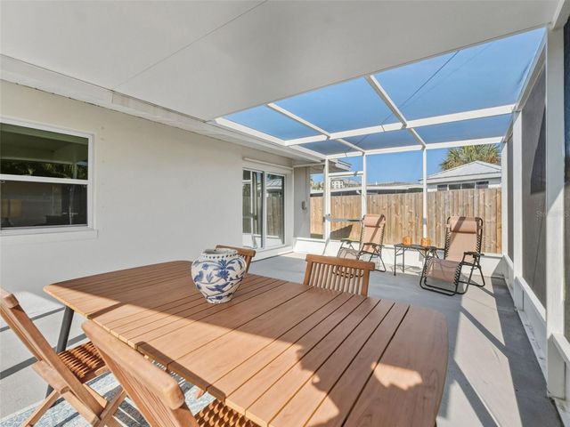 520 BAYWOOD DRIVE S, Dunedin, FL 34698