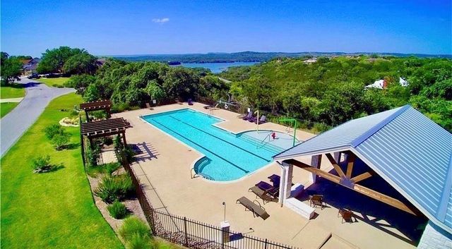 343 Harbor DR, Spicewood, TX 78669