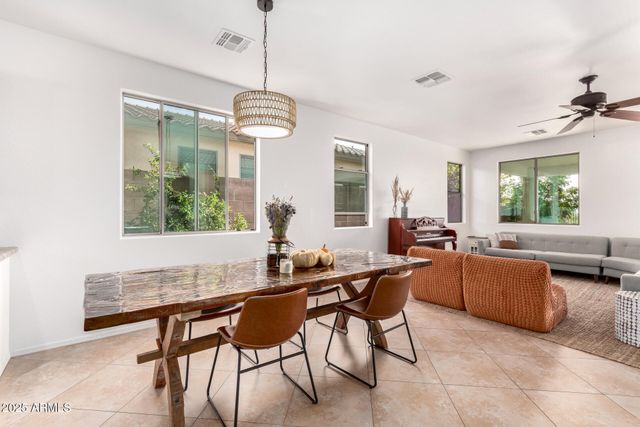 18163 E LA POSADA Court, Gold Canyon, AZ 85118