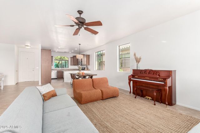 18163 E LA POSADA Court, Gold Canyon, AZ 85118