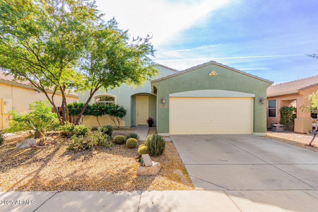 18163 E LA POSADA Court, Gold Canyon, AZ 85118