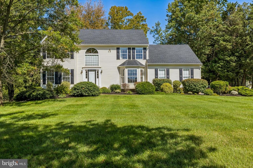 115 N PATRICIA DR, SWEDESBORO, NJ 08085 — photo 2