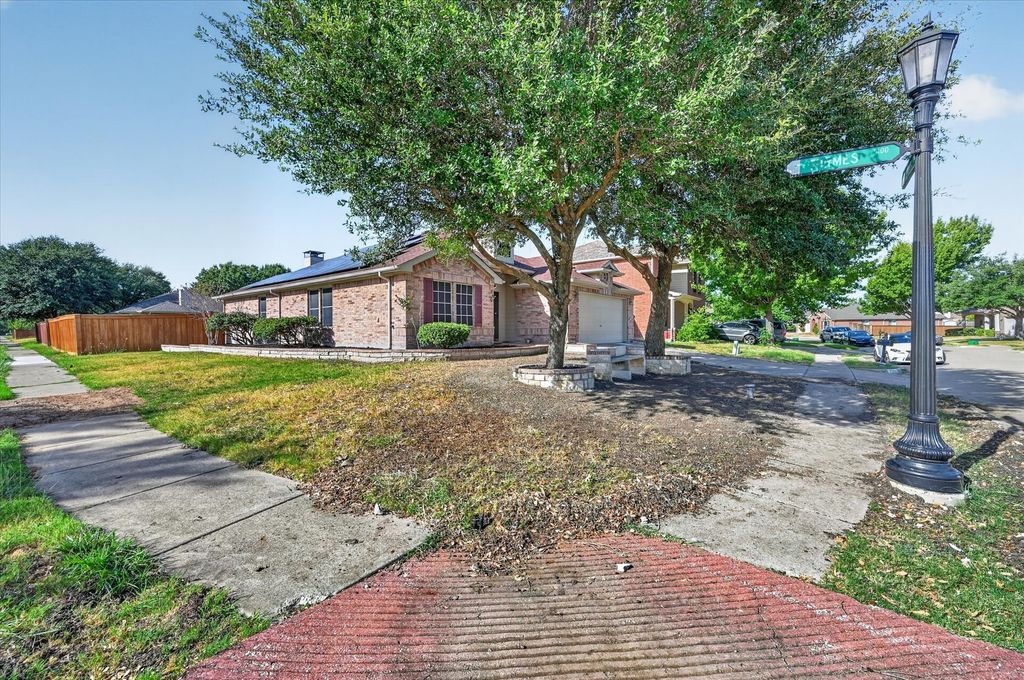 3203 Yeltes, Grand Prairie, TX 75054 — photo 4