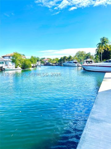 13105 Ixora Ct 302, North Miami, FL 33181