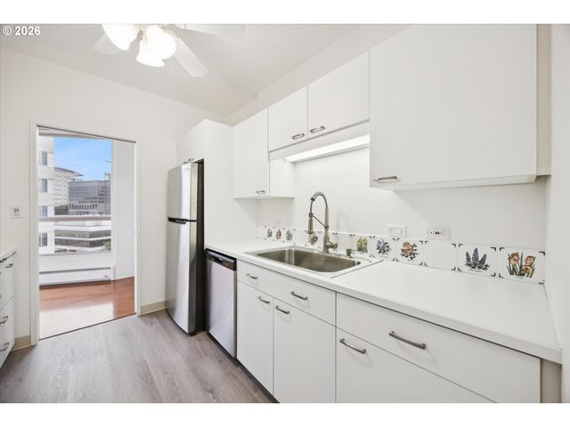 1500 Sw 5TH Ave 802, Portland, OR 97201