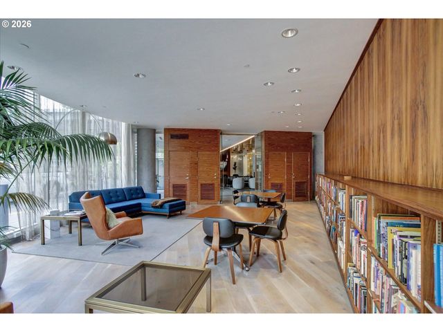 1500 Sw 5TH Ave 802, Portland, OR 97201