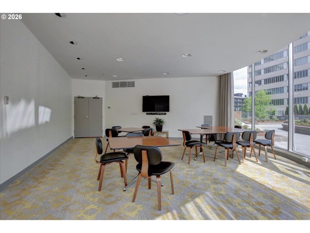 1500 Sw 5TH Ave 802, Portland, OR 97201