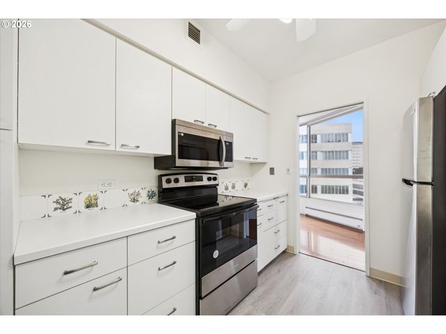 1500 Sw 5TH Ave 802, Portland, OR 97201