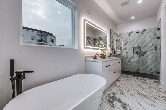 2714 N Carroll Avenue 101, Dallas, TX 75204