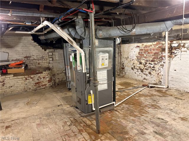 3628 E 61st Street, Cleveland, OH 44105