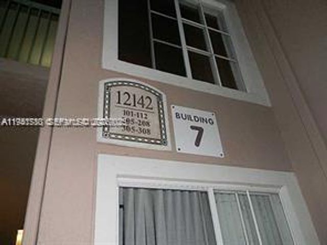 12142 Saint Andrews Place 306, Miramar, FL 33025
