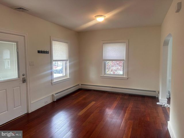 229 IONA AVE, Narberth, PA 19072