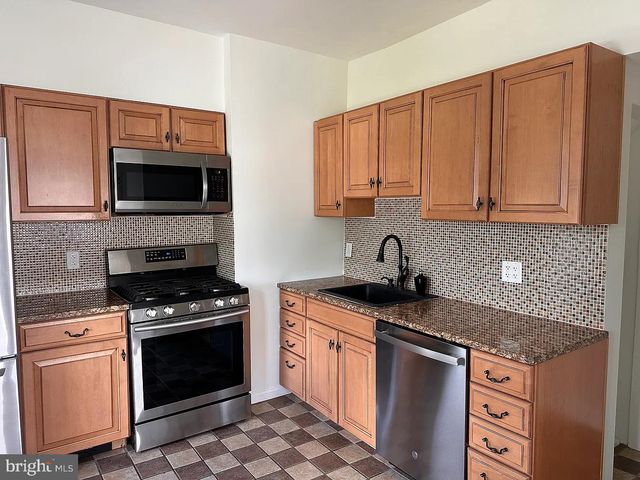 229 IONA AVE, Narberth, PA 19072