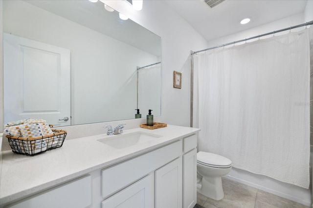 6512 SILVERSTAR DRIVE, Sarasota, FL 34240